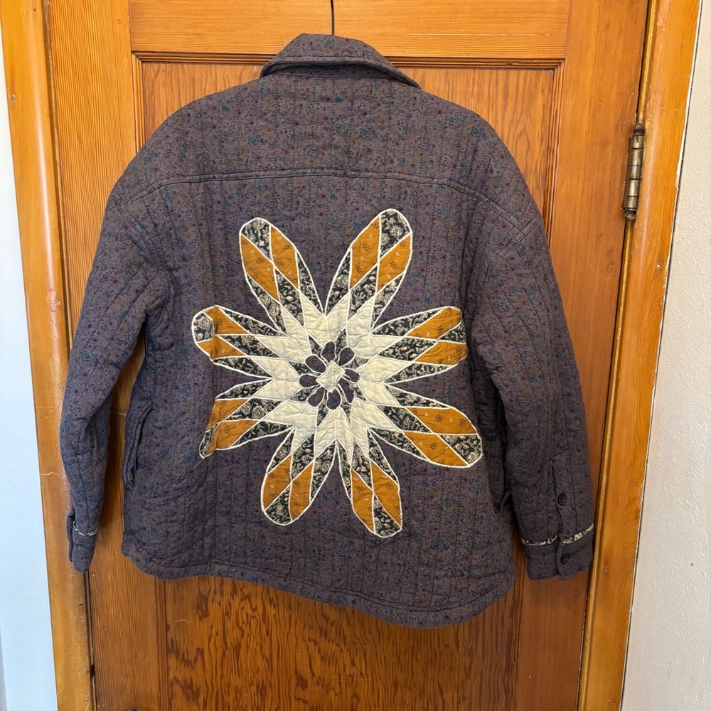 Cleo + Wolf Quilted Shacket Jacket Medium Oversiz… - image 2